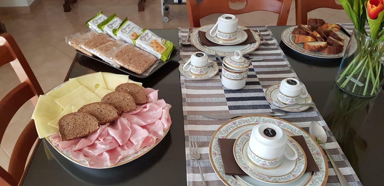 ポンペイ La Dimora Di Poppea Bed & Breakfast エクステリア 写真