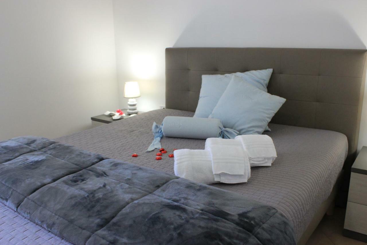 ポンペイ La Dimora Di Poppea Bed & Breakfast エクステリア 写真