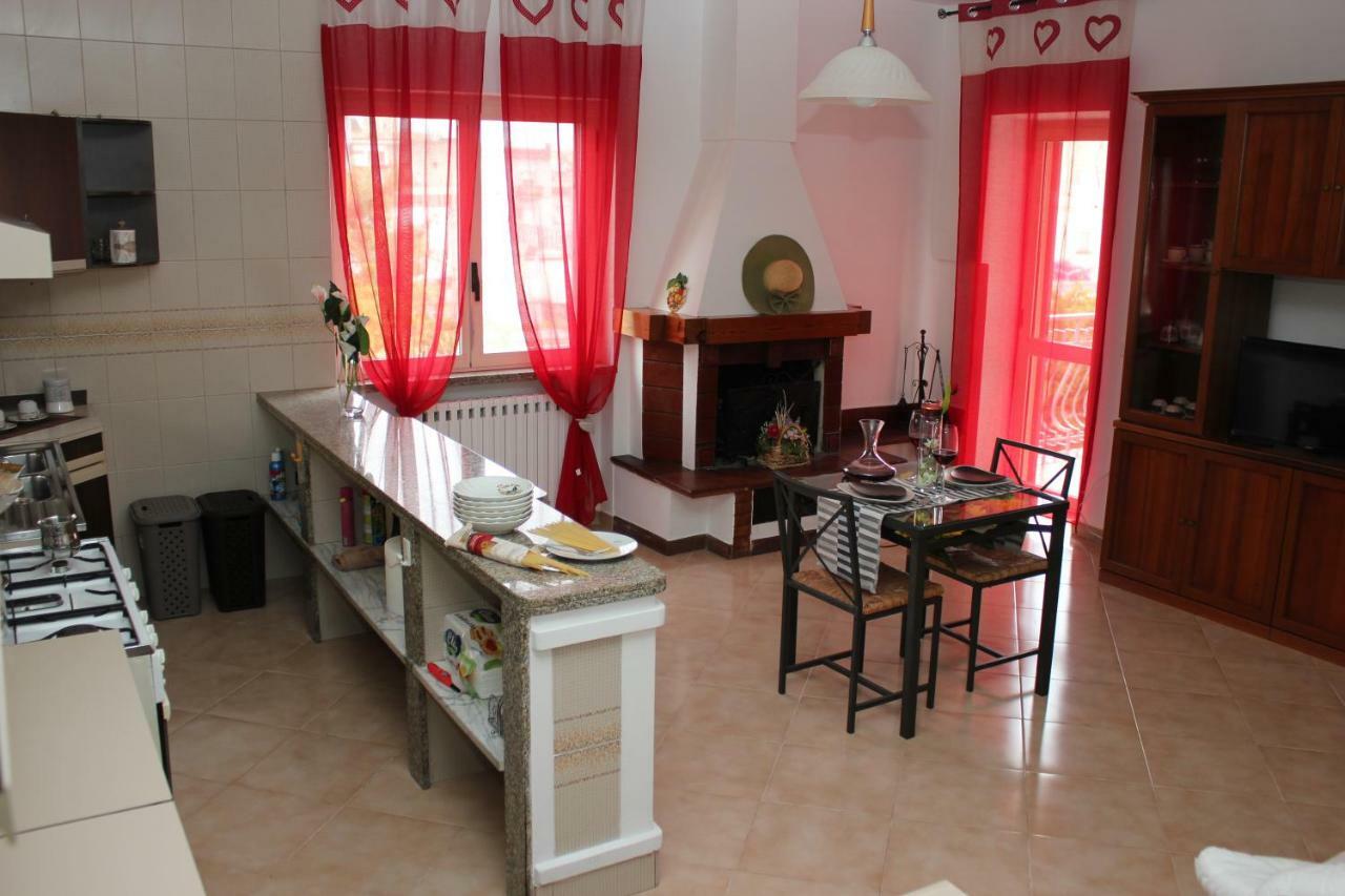 ポンペイ La Dimora Di Poppea Bed & Breakfast エクステリア 写真