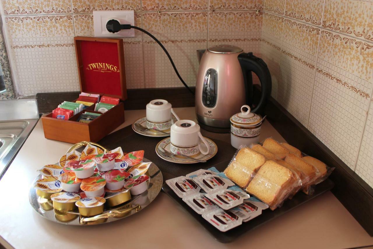 ポンペイ La Dimora Di Poppea Bed & Breakfast エクステリア 写真